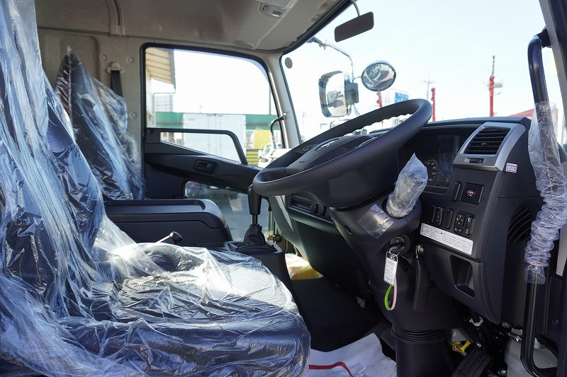 三菱 ファイター 2KG-FK62FZ(2WD)の写真41