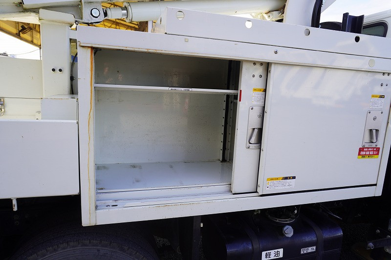三菱 キャンター TPG-FEA50(2WD)の写真26