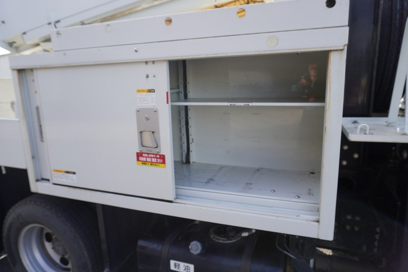 三菱 キャンター TPG-FEA50(2WD)の写真27