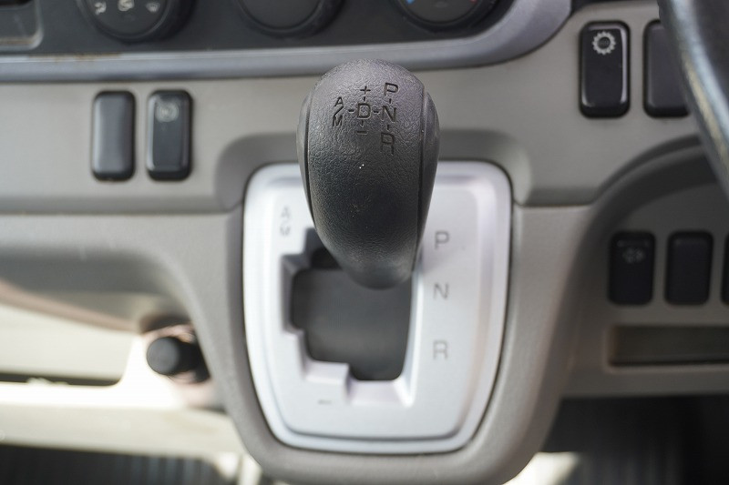 三菱 キャンター TPG-FEA50(2WD)の写真39