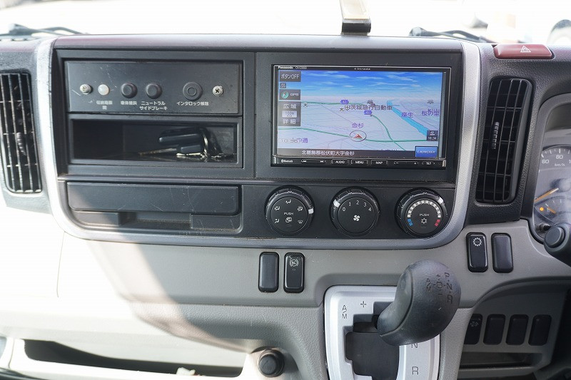 三菱 キャンター TPG-FEA50(2WD)の写真40