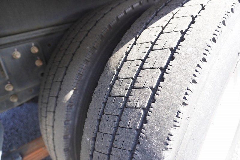 三菱 キャンター TPG-FEA50(2WD)の写真10