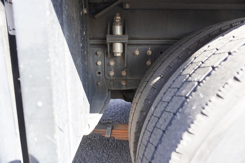 三菱 キャンター TPG-FEA50(2WD)の写真11