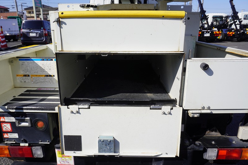 三菱 キャンター TPG-FEA50(2WD)の写真22