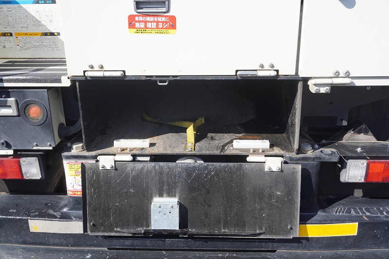 三菱 キャンター TPG-FEA50(2WD)の写真23