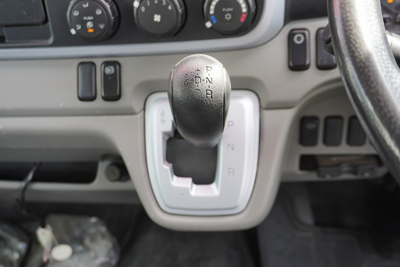 三菱 キャンター TPG-FEA50(2WD)の写真39