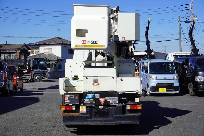 三菱 キャンター TPG-FEA50(2WD)の写真4