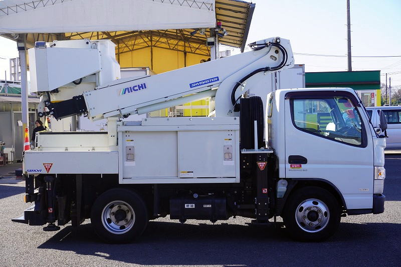 三菱 キャンター TPG-FEA50(2WD)の写真5