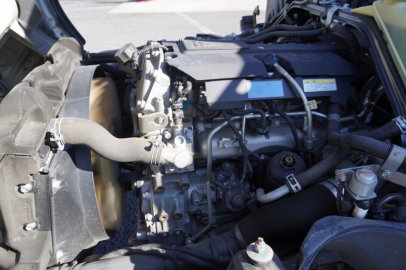 三菱 キャンター TPG-FEA50(2WD)の写真12