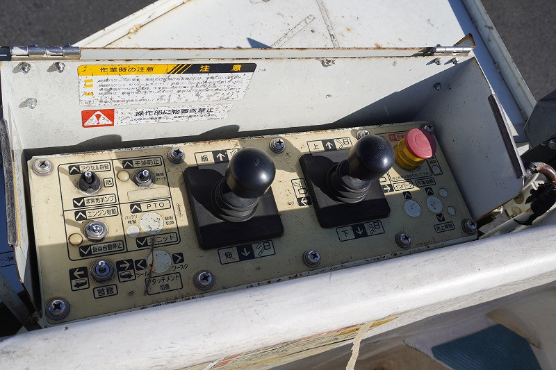 三菱 キャンター TPG-FEA50(2WD)の写真28