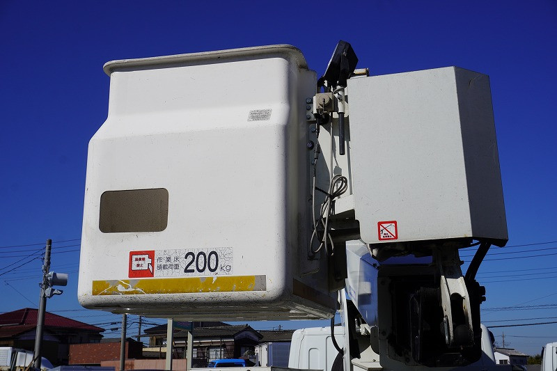 三菱 キャンター TPG-FEA50(2WD)の写真29