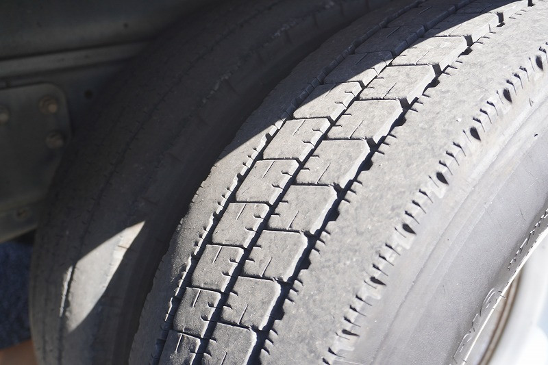 三菱 キャンター TPG-FEA50(2WD)の写真10