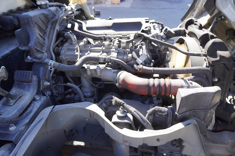 三菱 キャンター TPG-FEA50(2WD)の写真15