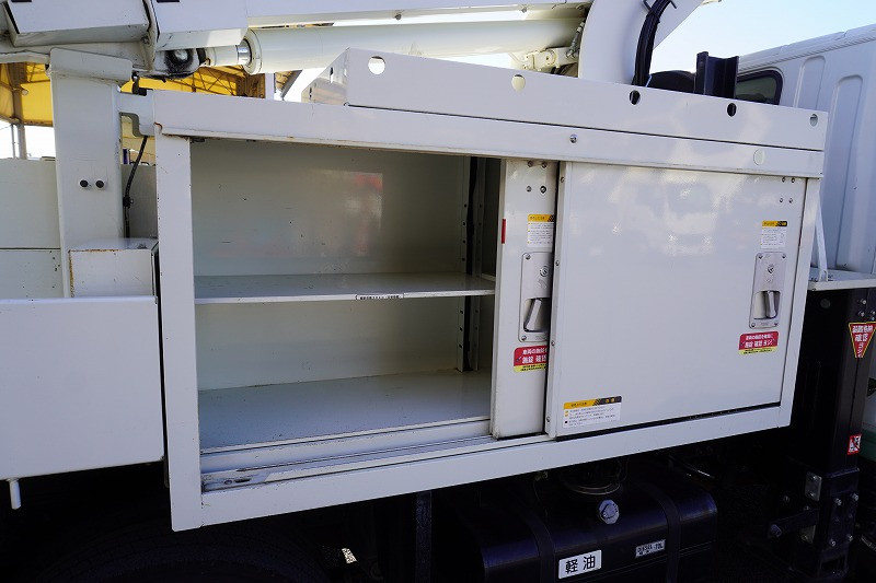 三菱 キャンター TPG-FEA50(2WD)の写真24