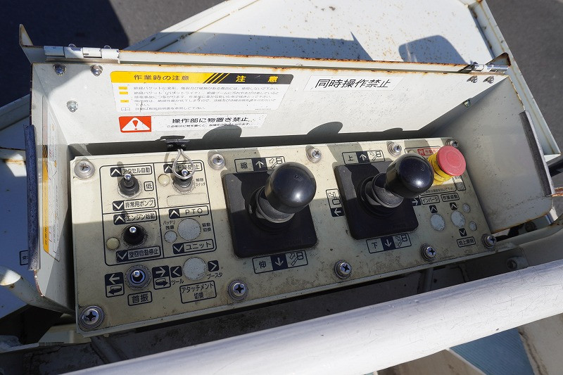 三菱 キャンター TPG-FEA50(2WD)の写真30