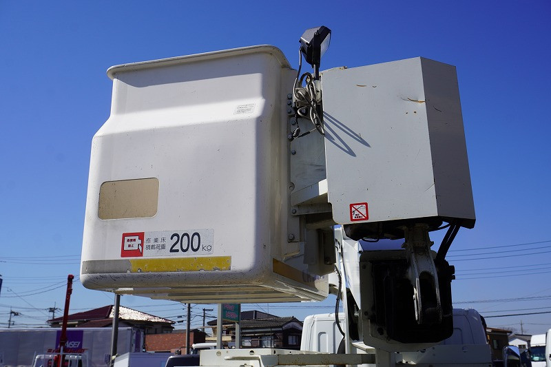 三菱 キャンター TPG-FEA50(2WD)の写真31