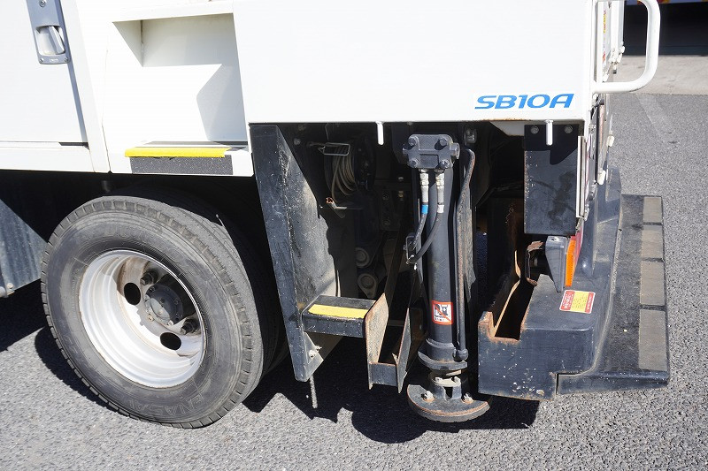 三菱 キャンター TPG-FEA50(2WD)の写真20