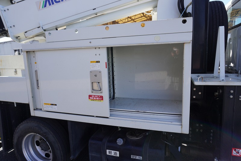 三菱 キャンター TPG-FEA50(2WD)の写真24