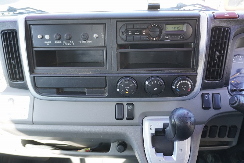 三菱 キャンター TPG-FEA50(2WD)の写真38