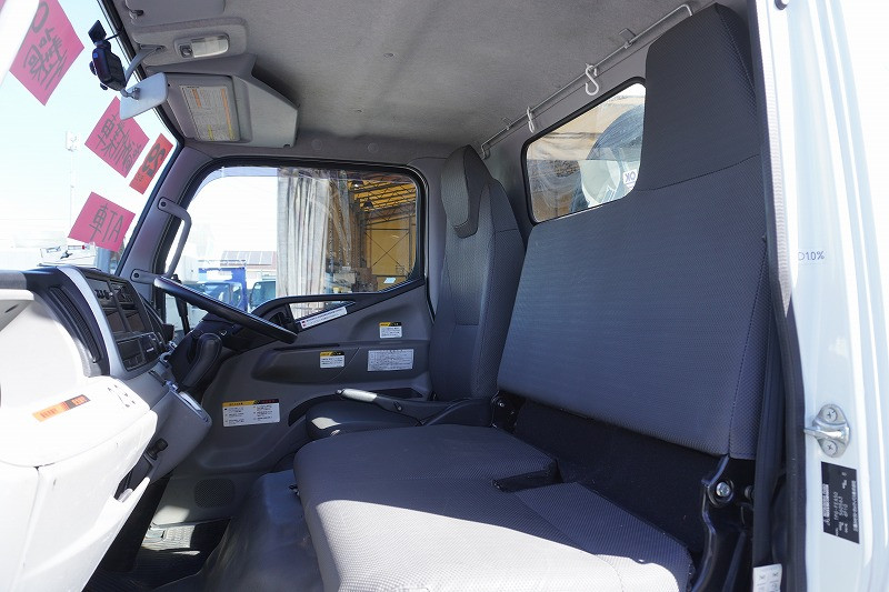 三菱 キャンター TPG-FEA50(2WD)の写真44