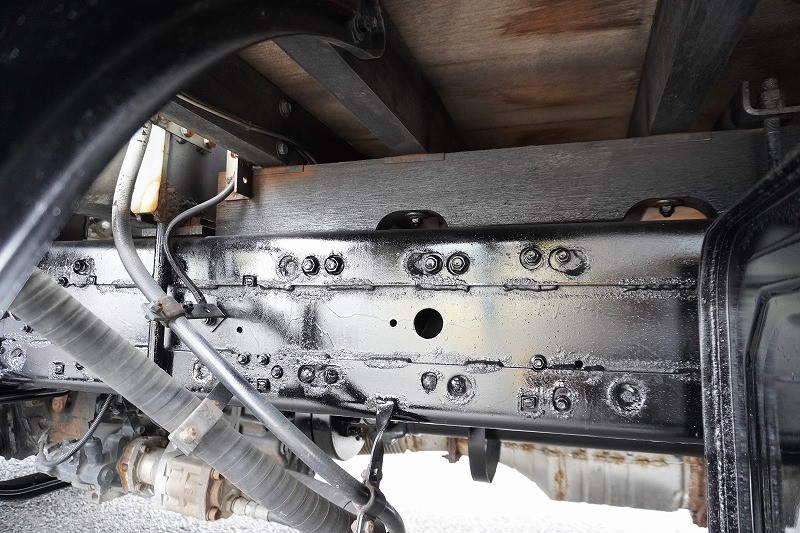 三菱 ファイター 2KG-FK61F(2WD)の写真12