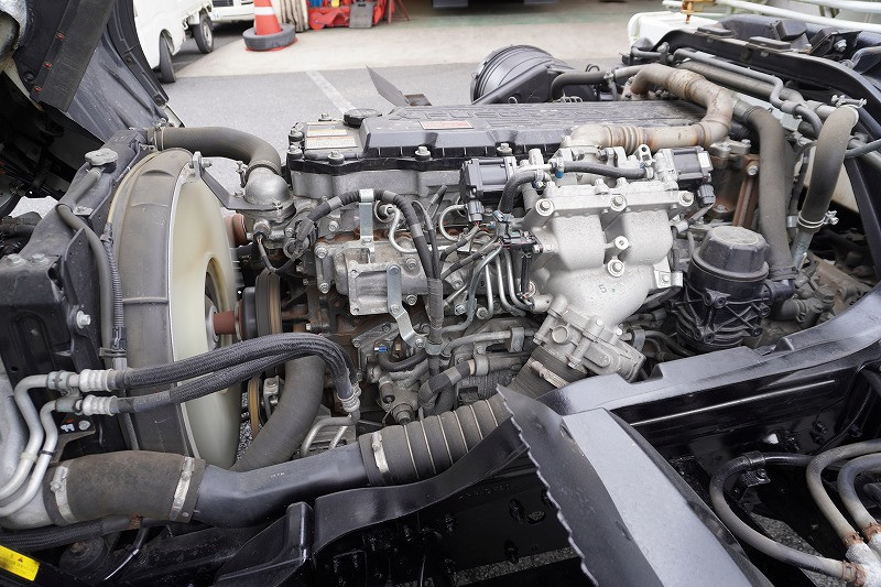 三菱 ファイター 2KG-FK61F(2WD)の写真14