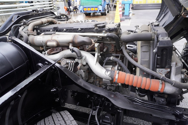 三菱 ファイター 2KG-FK61F(2WD)の写真15