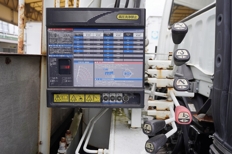 三菱 ファイター 2KG-FK61F(2WD)の写真35