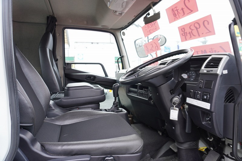 三菱 ファイター 2KG-FK61F(2WD)の写真46