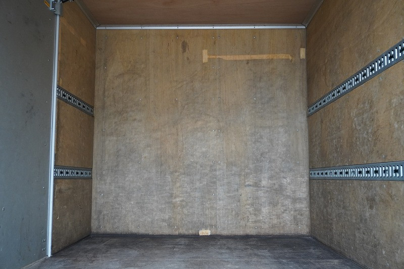 三菱 キャンター 2PG-FEB80(2WD)の写真22