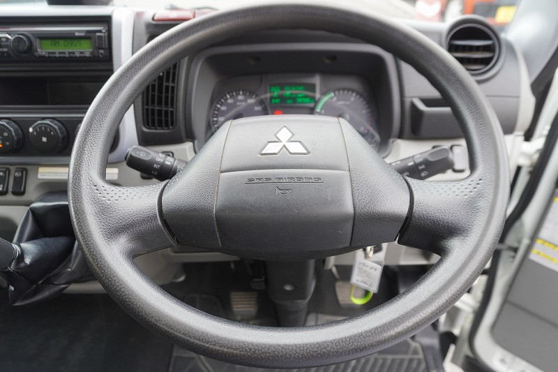 三菱 キャンター 2PG-FEB80(2WD)の写真28