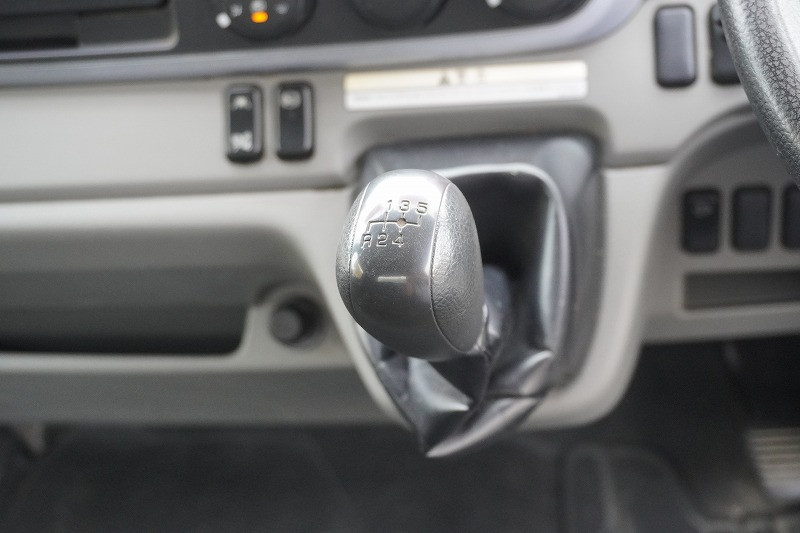 三菱 キャンター 2PG-FEB80(2WD)の写真29