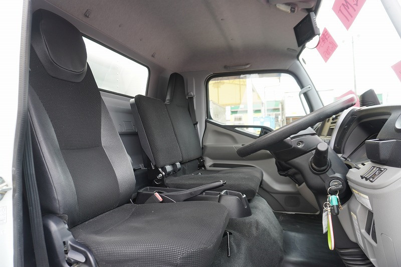 三菱 キャンター 2PG-FEB80(2WD)の写真34