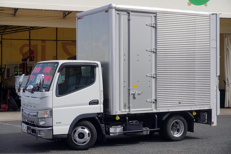 三菱 キャンター 2RG-FBA20(2WD)の写真1