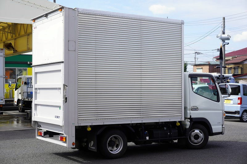 三菱 キャンター 2RG-FBA20(2WD)の写真8