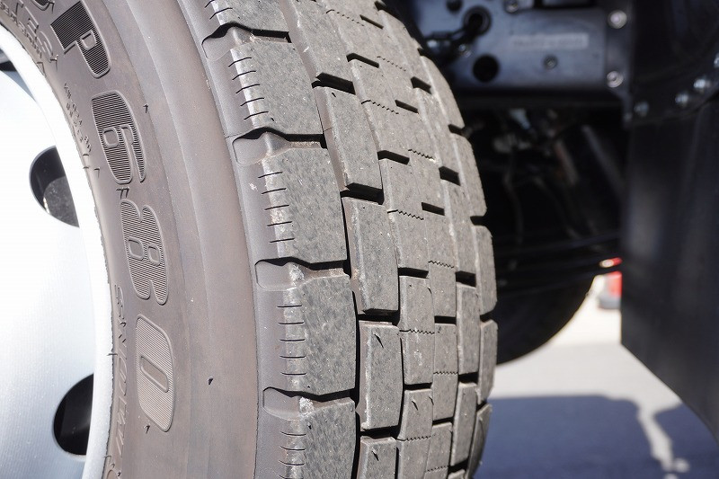 三菱 ファイター 2KG-FK62FZ(2WD)の写真10