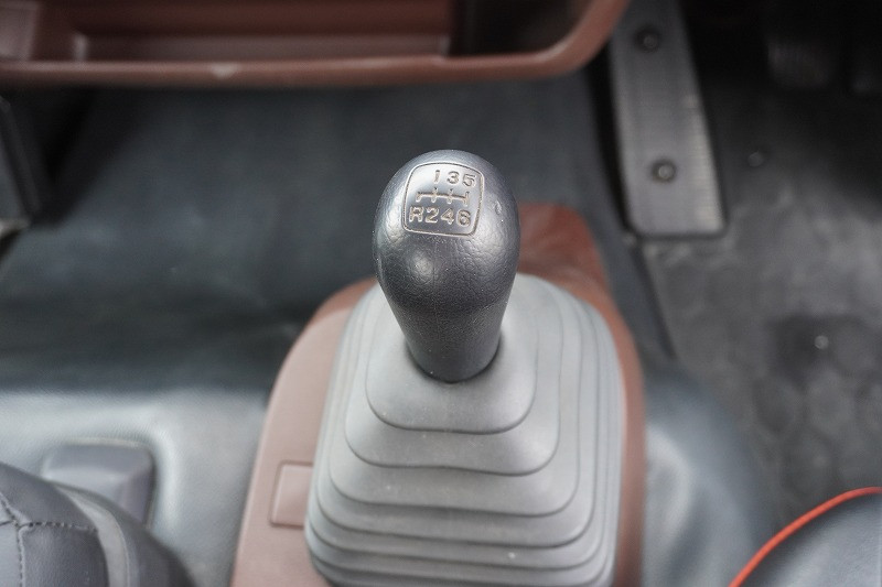 日野 レンジャー 2KG-FD2ABA(2WD)の写真32