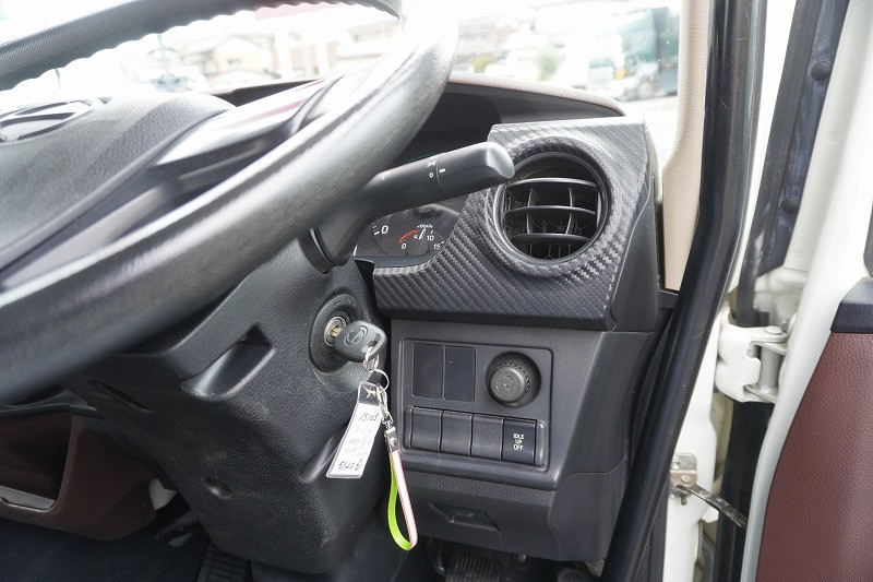 日野 レンジャー 2KG-FD2ABA(2WD)の写真35