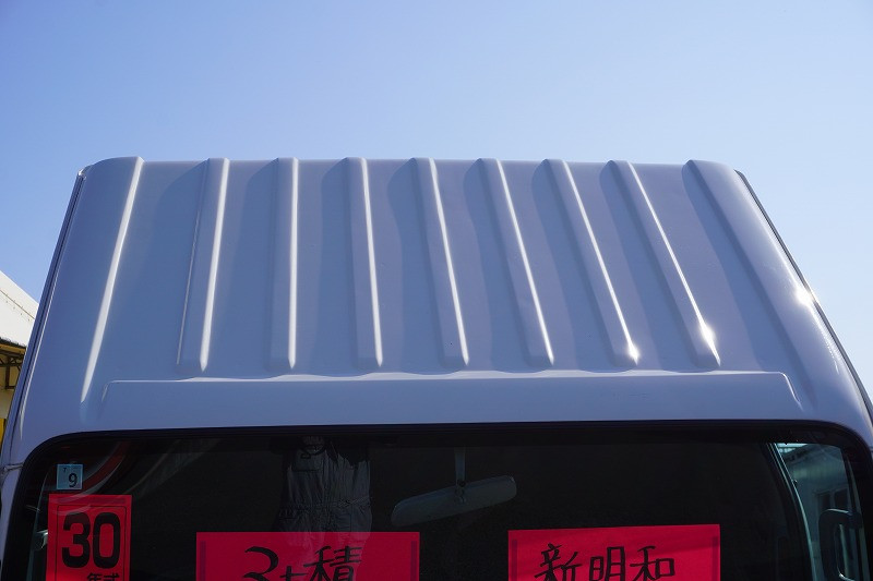 いすゞ エルフ TPG-NKR85AD(2WD)の写真16