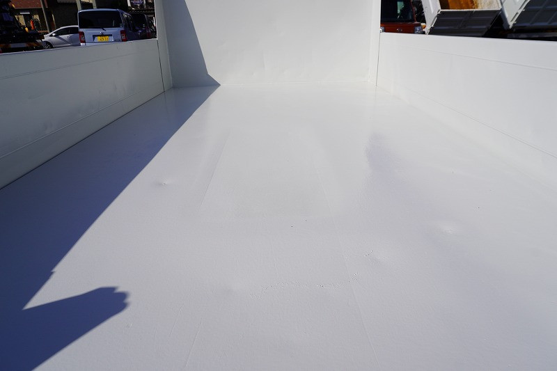 いすゞ エルフ TPG-NKR85AD(2WD)の写真18