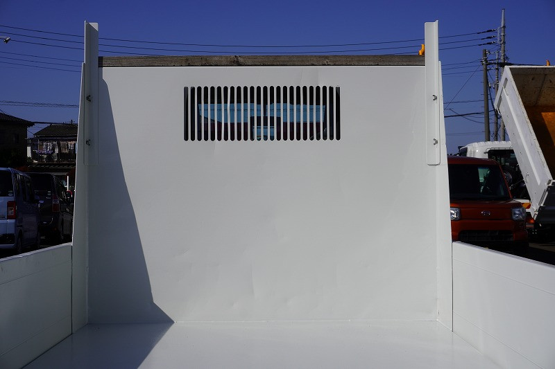 いすゞ エルフ TPG-NKR85AD(2WD)の写真19