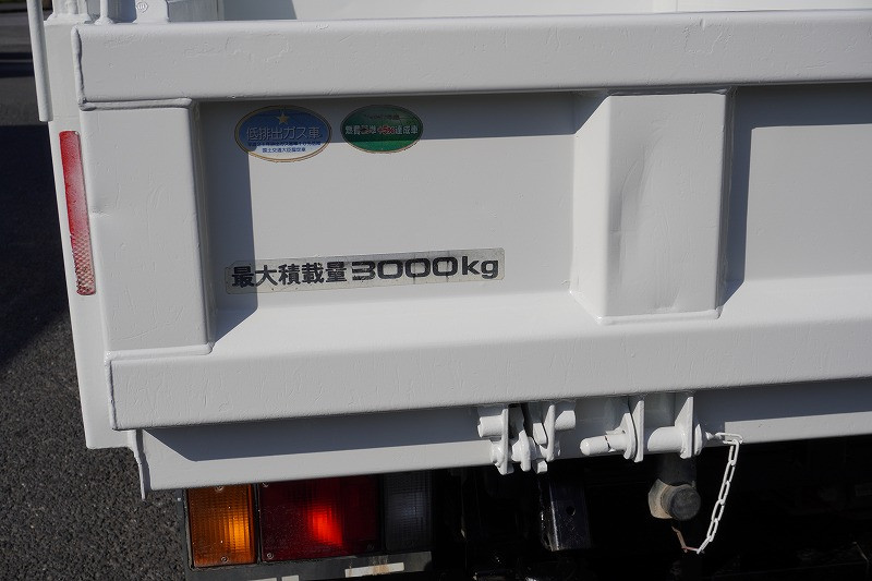 いすゞ エルフ TPG-NKR85AD(2WD)の写真20