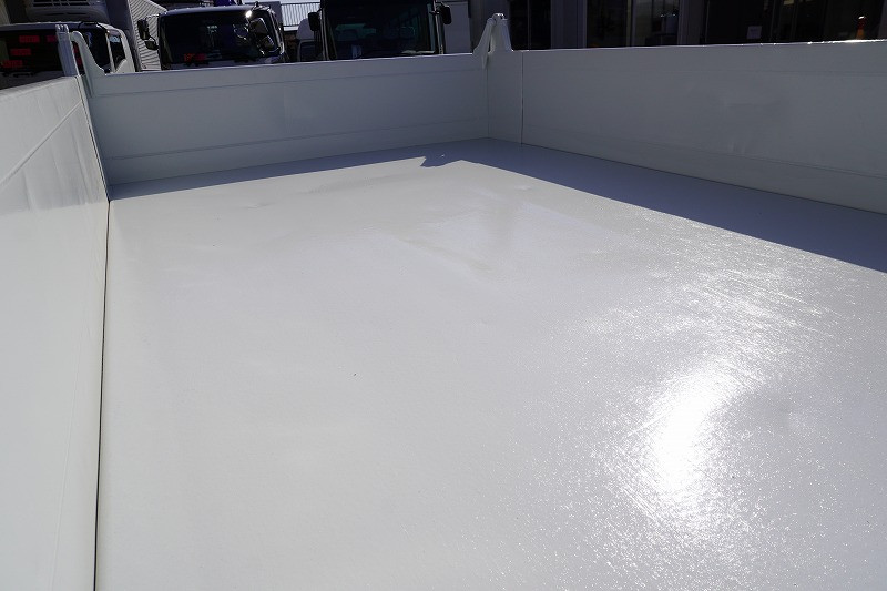 いすゞ エルフ TPG-NKR85AD(2WD)の写真21