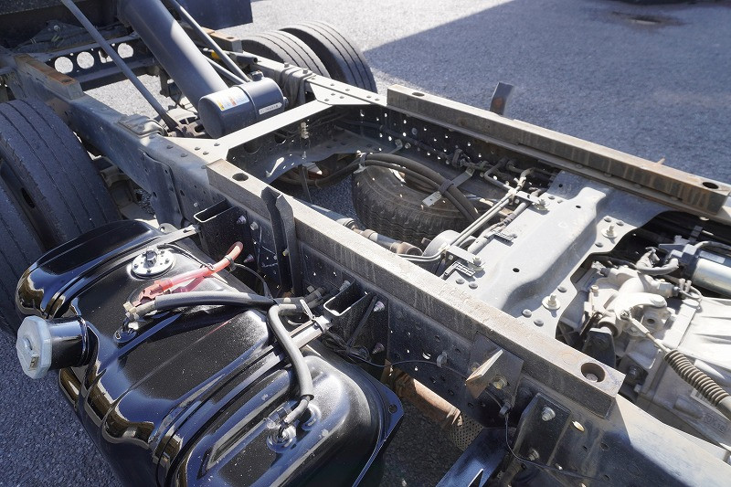 いすゞ エルフ TPG-NKR85AD(2WD)の写真25