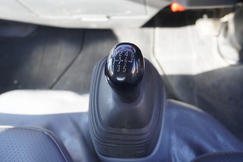 いすゞ エルフ TPG-NKR85AD(2WD)の写真28