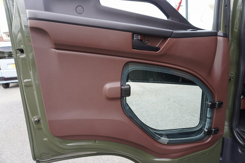 日野 レンジャー 2PG-FD2ABA(2WD)の写真42