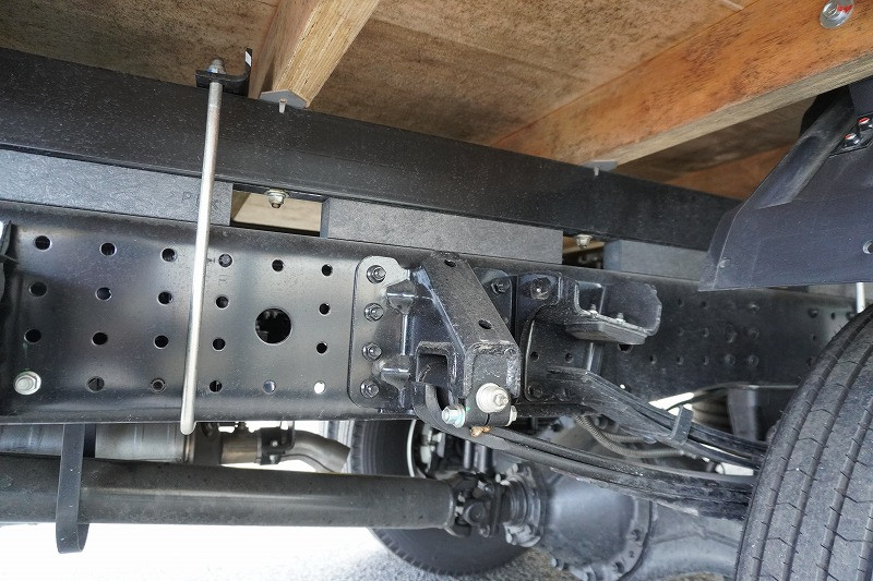 三菱 キャンター 2PG-FEB80(2WD)の写真12