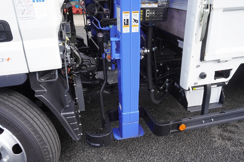 三菱 キャンター 2PG-FEB80(2WD)の写真29