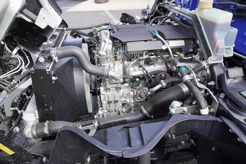 三菱 キャンター 2PG-FEB80(2WD)の写真30