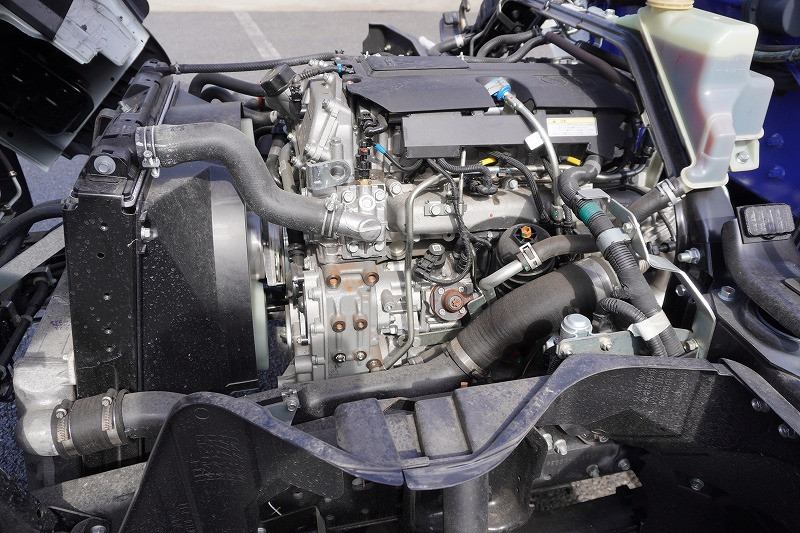 三菱 キャンター 2RG-FEB80(2WD)の写真13